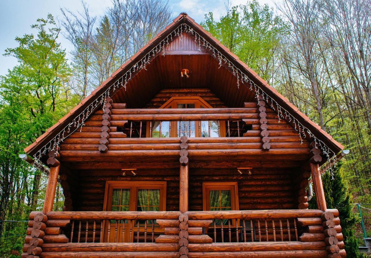 Toursit Complex Polyana Kvasova Hotell Exteriör bild